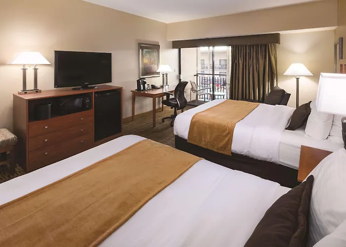 Wyndham - Mall Of America Hotel